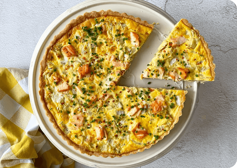 Quiche met zalm en chinese kool