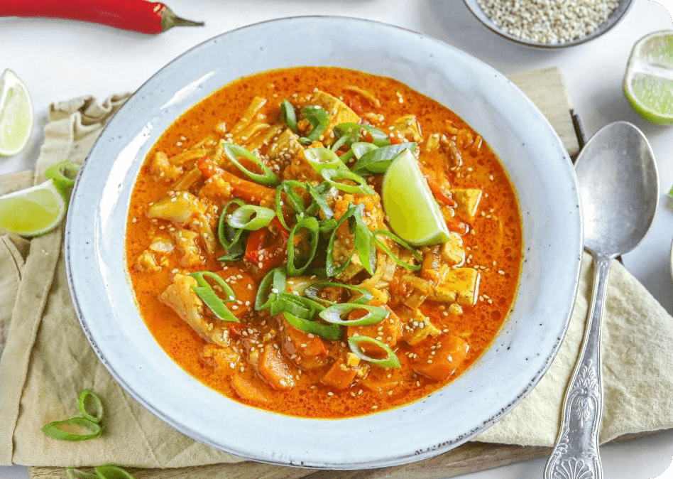 Thaise rode curry soep met noedels