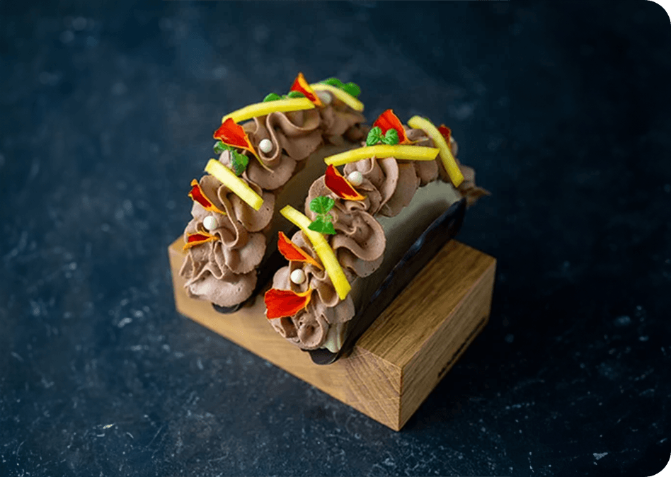 Choco mango taco's