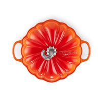 21238240902430-le-creuset-24cm-cast-iron-pumpkin-casserole-dish-above600x_8182513821446.jpg