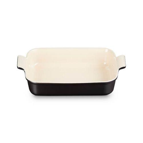 71102320000001-le-creuset-stoneware-heritage-rectangular-dish-32cm-matte-black-1_5032514470090.jpg